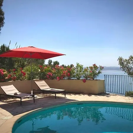 Mont Des Oiseaux-piscine Vue 180° Sur Hotel Hyeres